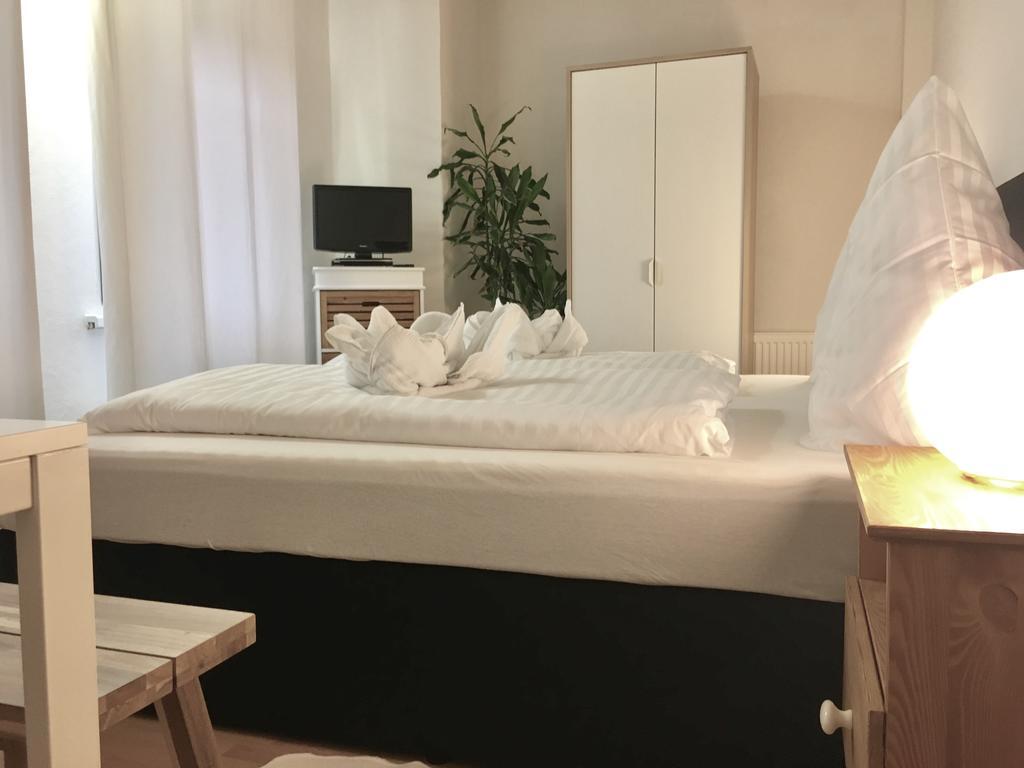 City Hotel Diez Диц Экстерьер фото