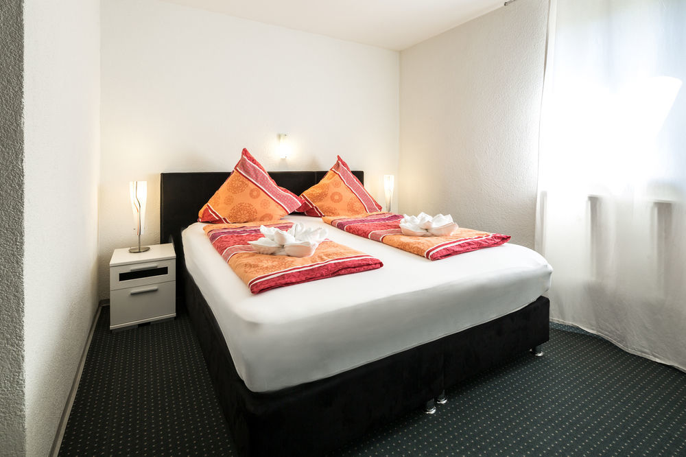 City Hotel Diez Диц Экстерьер фото